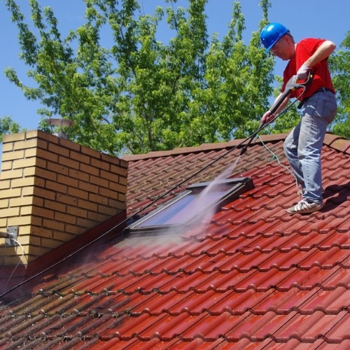 pressure washing a roof